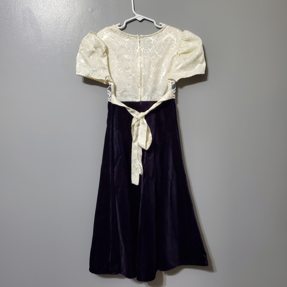 Vintage Bonnie Jean Cream Lace Bodice with Purple Velvet Skirt Formal Dress SZ 8 - Picture 4 of 8